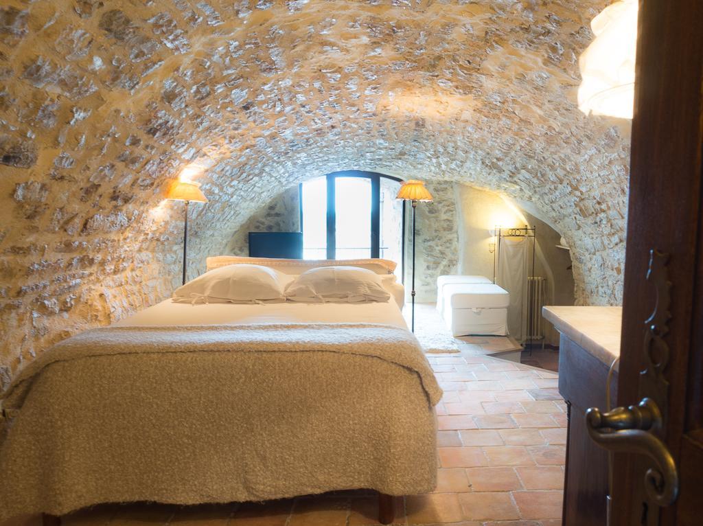 Bed and Breakfast La Maison Disabelle Teyran Zimmer foto